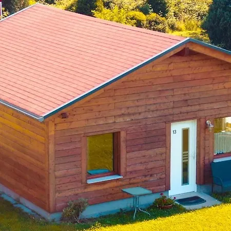 Lahnsteiner Hoehe Holiday home *