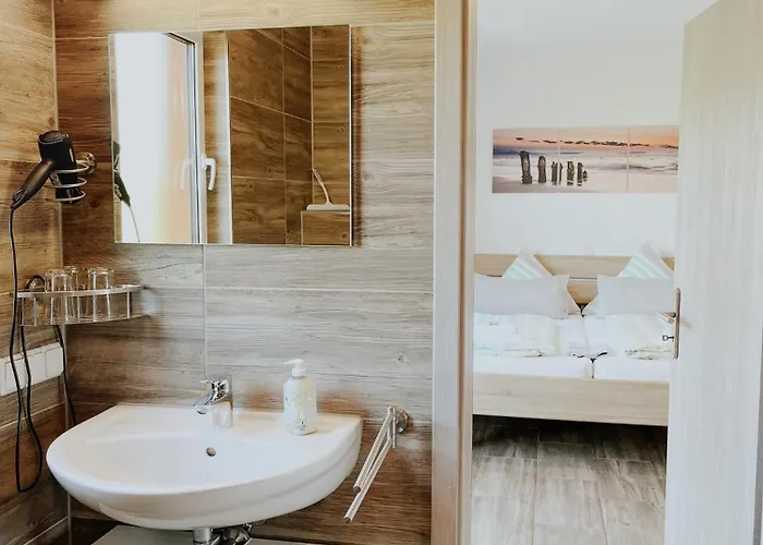 別荘 Lahnsteiner Hoehe